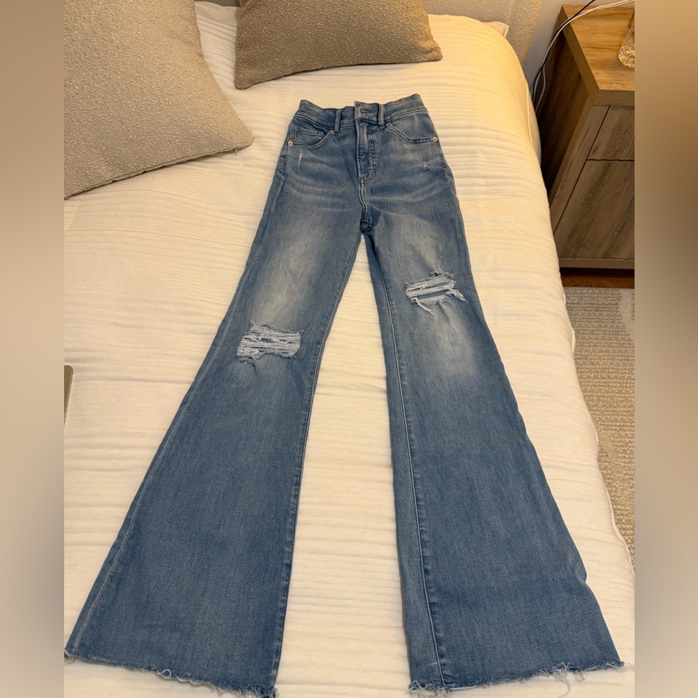 Express very stretchy flare jeans size XS 00 (fits xs/s)